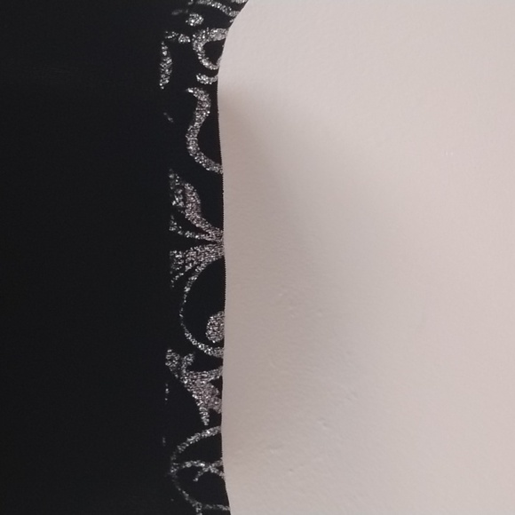 Vintage J.B.S. LTD. Women's Black & Silver Metallic Sparkle Abstract Print Top - Picture 8 of 13